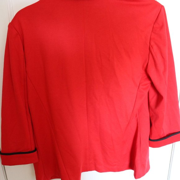 3/$20 - Red 3/4 Sleeve Blazer with Black Details - Picture 4 of 9